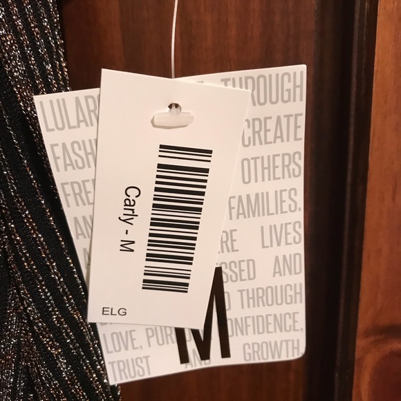 Lularoe Elegant Carly Dress - Picture 3 of 5